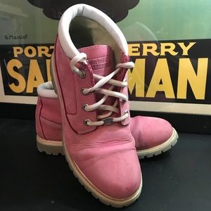 🎀 Ladies Timberland Boots