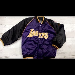 Lakers jacket good used condition