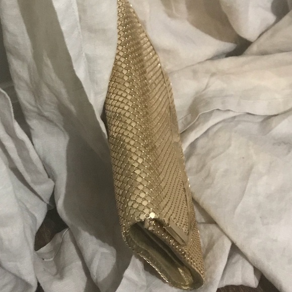 Chic Gold Clutch - Picture 3 of 4