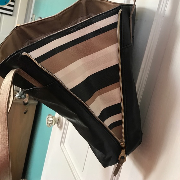 Relic purse! - Picture 3 of 3