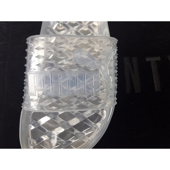 Pre🥰 FENTY by Rihanna PUMA slides - Picture 3 of 5