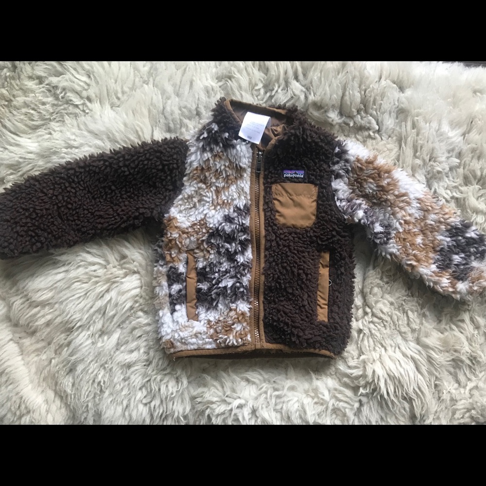 Kids/toddler Patagonia zip up fleece 18 Months