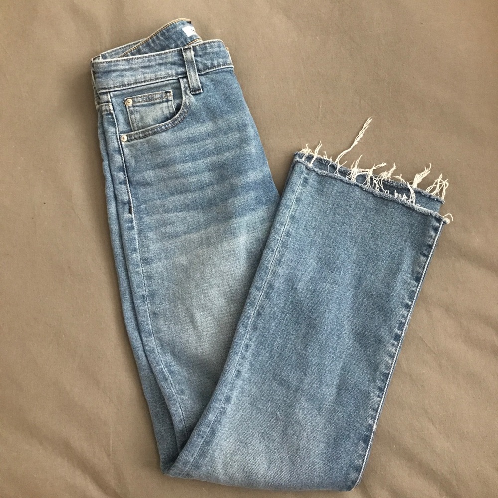 Cropped denim
