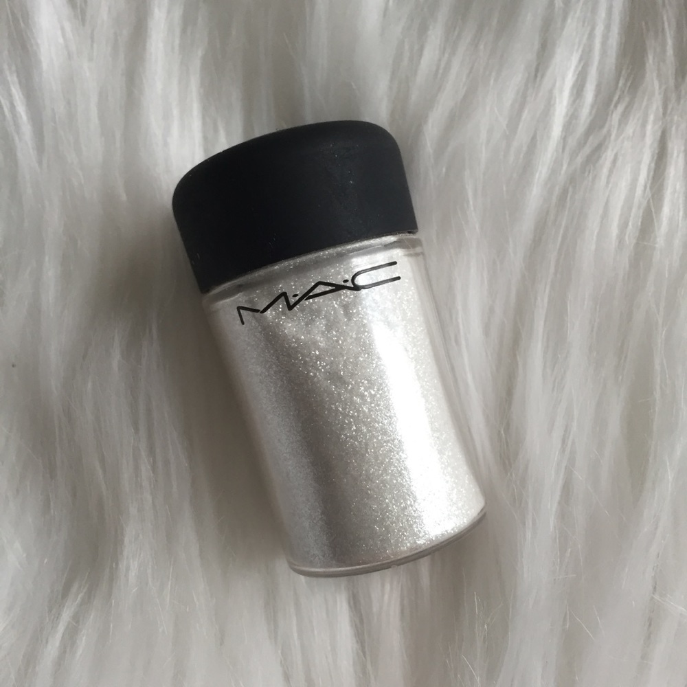 Mac glitter pigment - Reflects Pearl