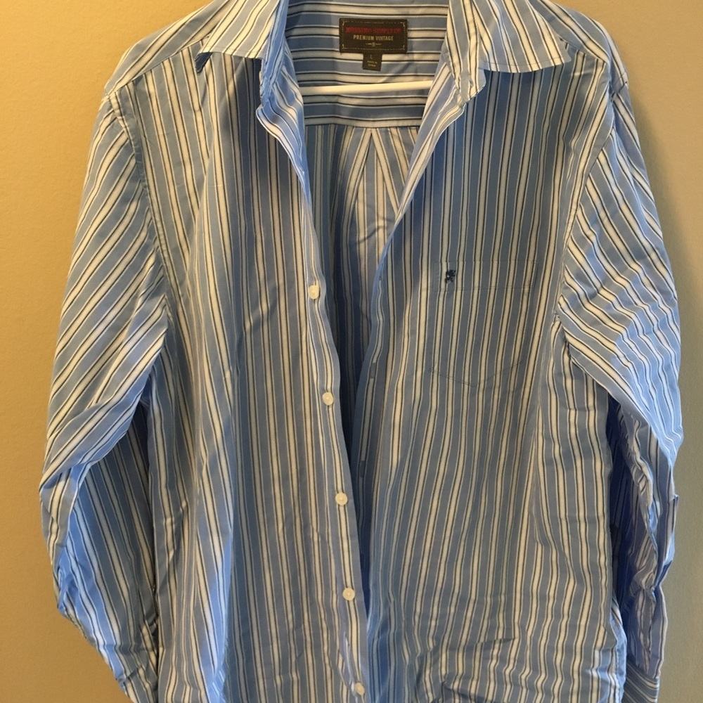 Moss Supply men's shirt