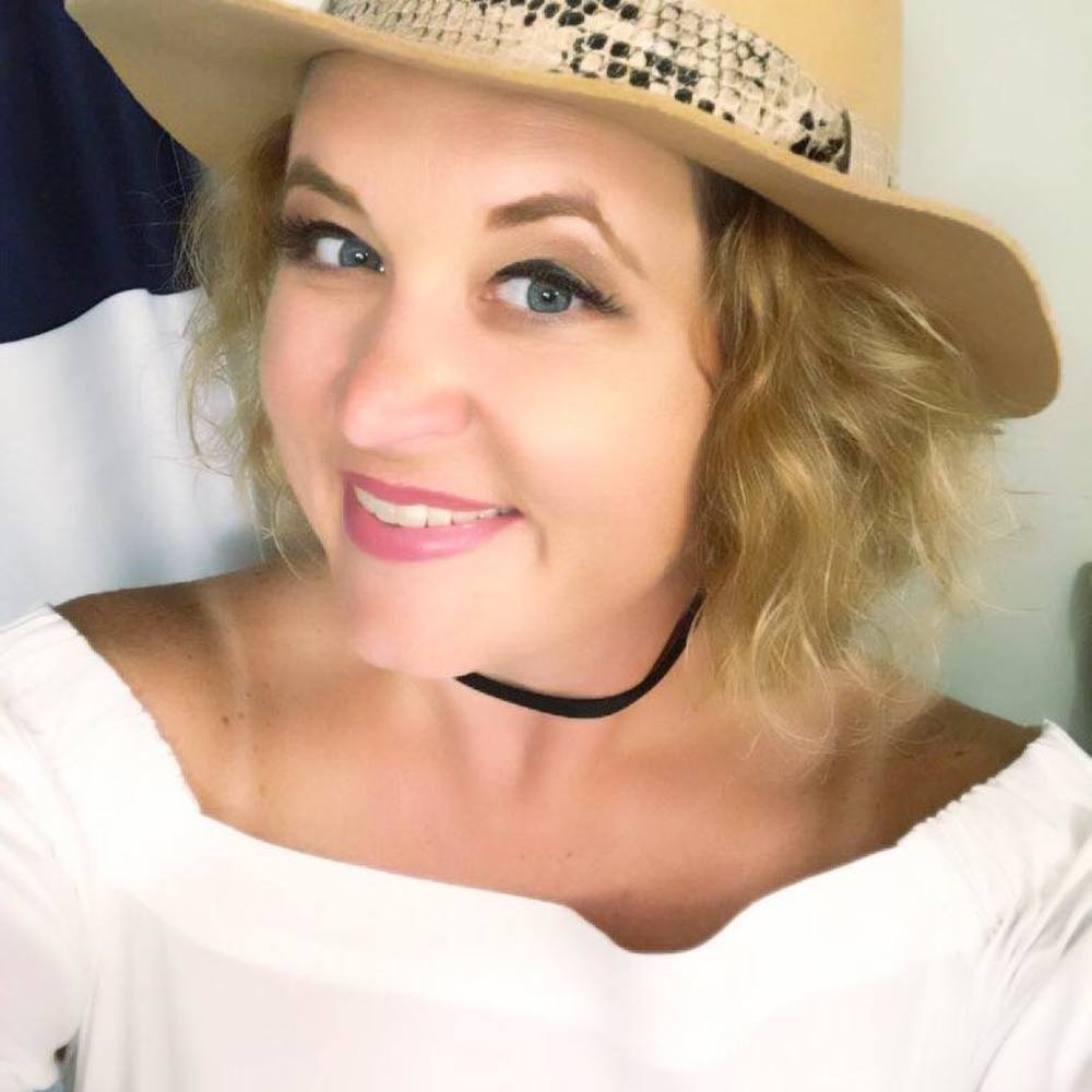 Meet your Posher, Haley