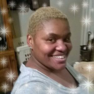 Meet your Posher, Precious