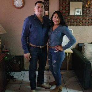 Meet your Posher, Yadira y gilillo