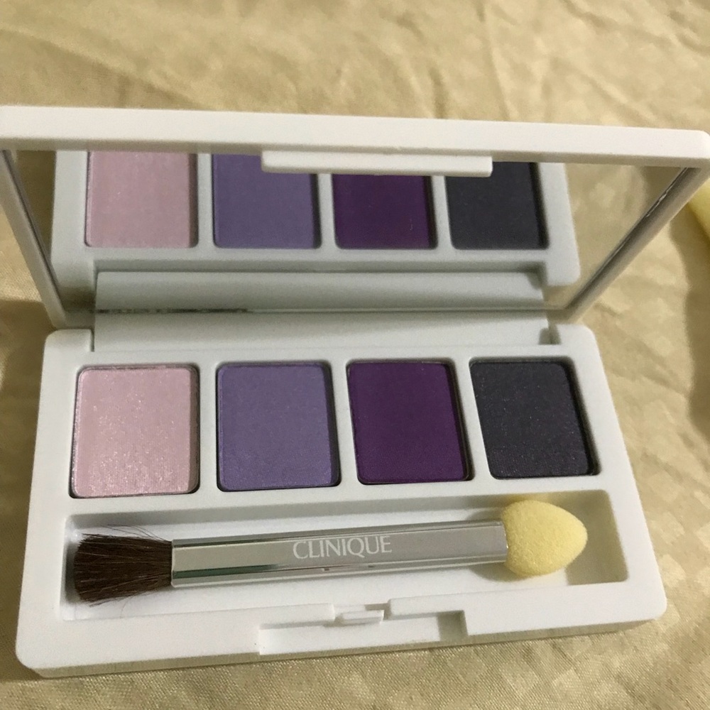 Make up bundle - Picture 2 of 4