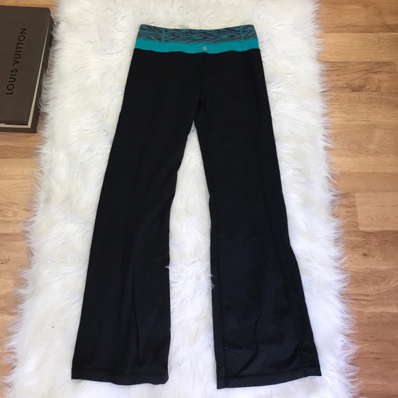 Lululemon wide leg leggings - Picture 4 of 5