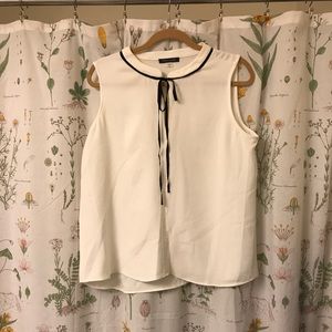 Beautiful White Tommy Hilfiger Blouse