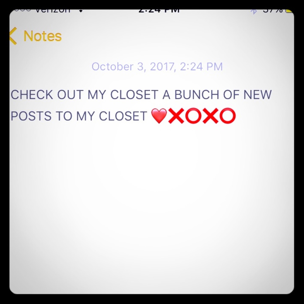 PLEASE CHECK OUT MY CLOSET❌⭕️❌⭕️