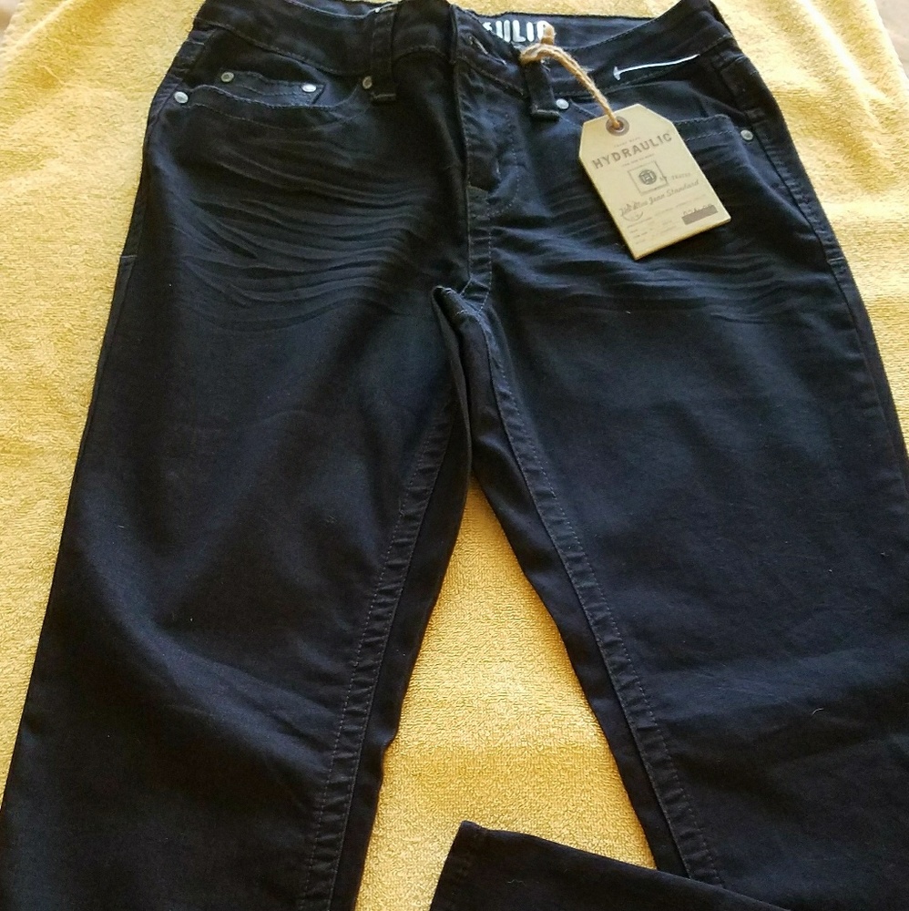 Hydraulic pants