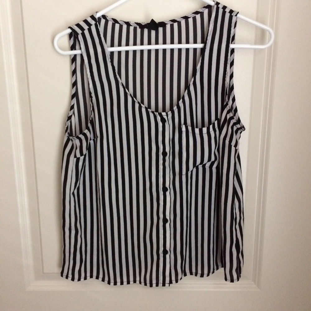Black and white stripe tank top Forever 21