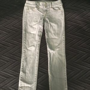 American Eagle Size 4 Stretch Skinny Jeans