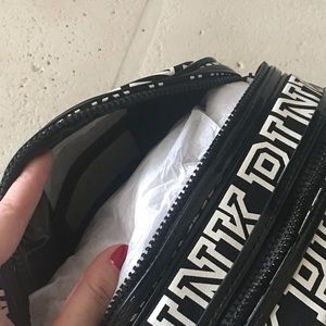 Victoria's Secret PINK 2 Zip Beauty Bag