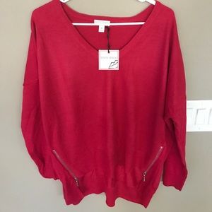 Bisou Bisou V-neck Sweater