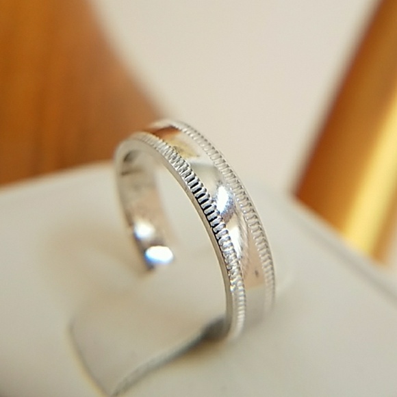 3mm 14k Gold plated Wedding Band - Picture 5 of 7