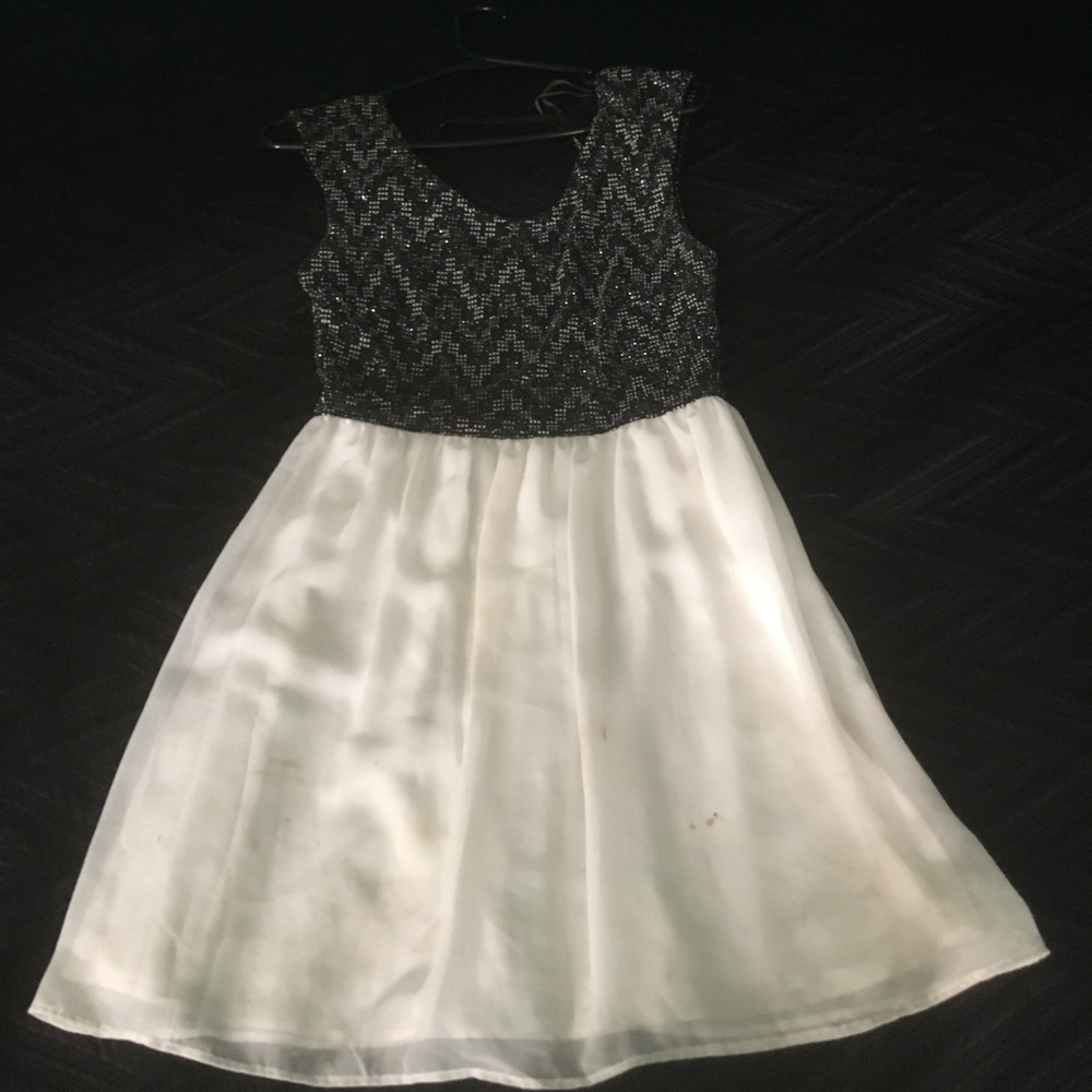 Black and White Sparkly mini cocktail dress size M