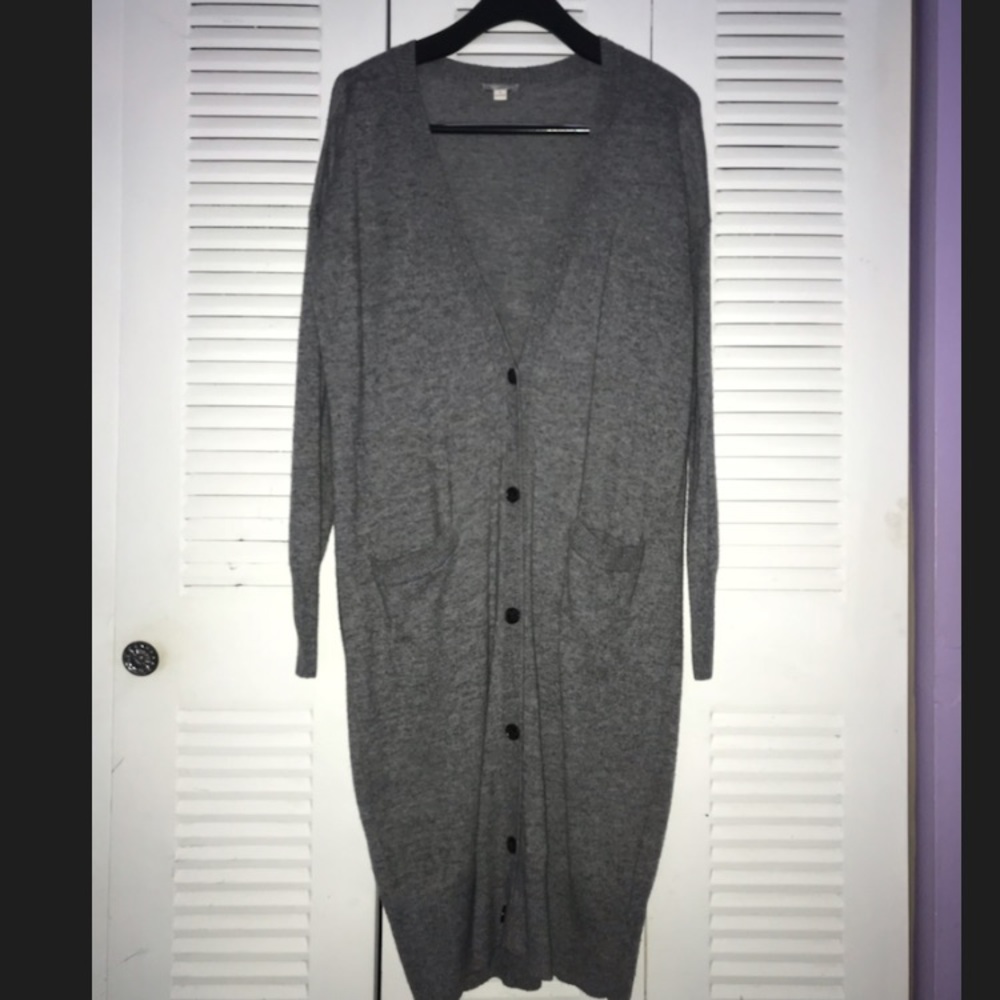 🌟GRAY OVERSIZED CARDIGAN🌟