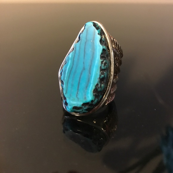 Turquoise ring - Picture 1 of 5