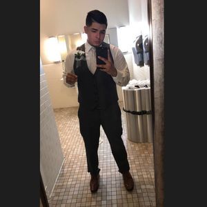 Meet your Posher, Chris