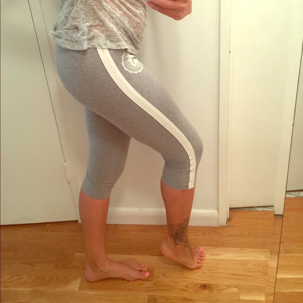 💚 Cute VS leggings - Picture 1 of 2