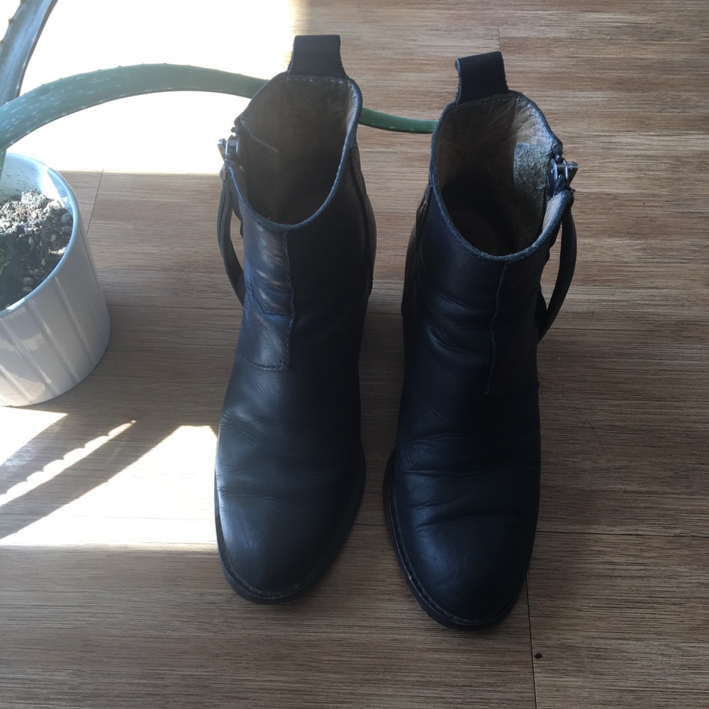 Acne black Pistol boot size 36