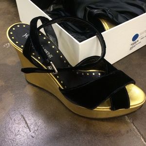 Yves Saint Laurent Cherry Cross sandal