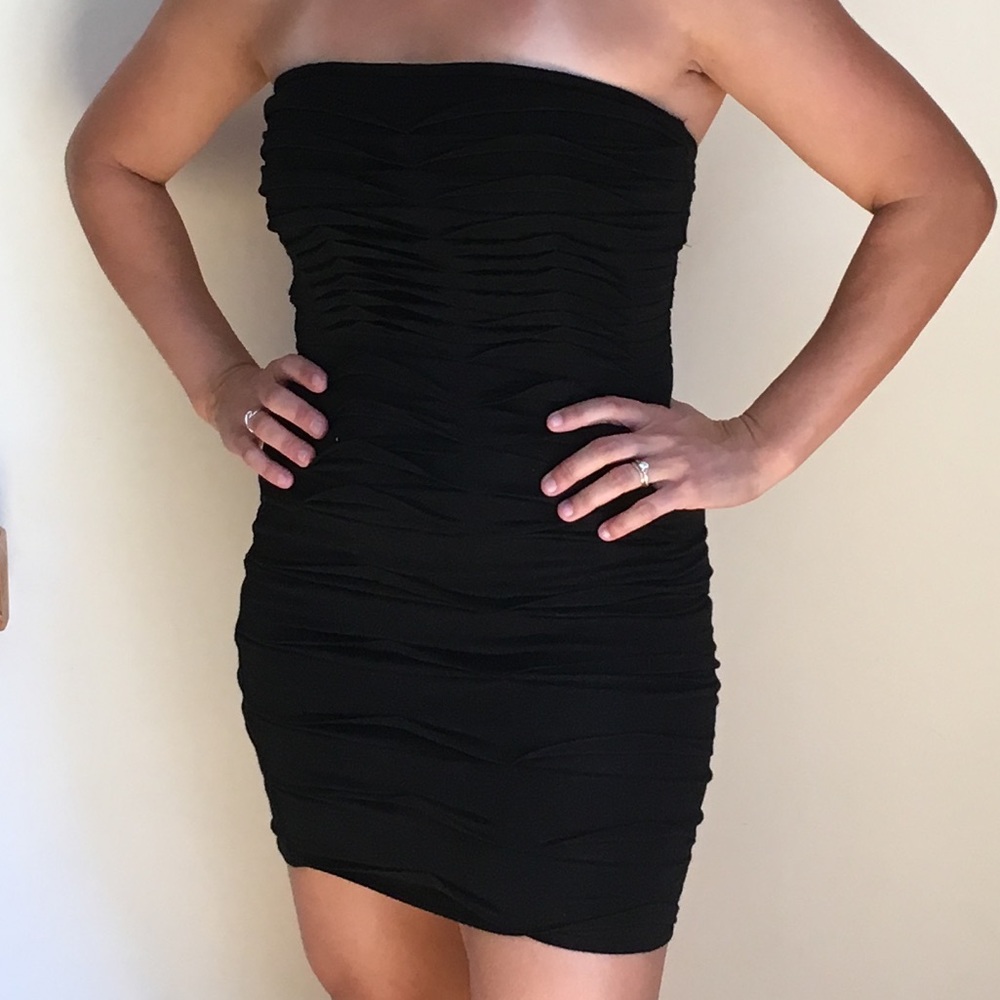 Black ruched tube dress