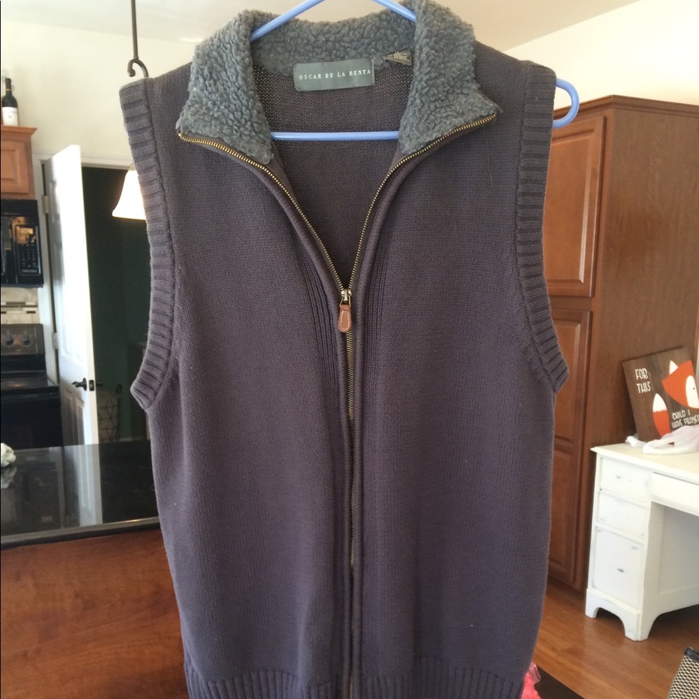 Oscar de la Renta vest