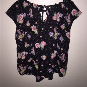 Cap sleeve top with polka dots and flowers