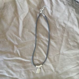 Simple pendant necklace