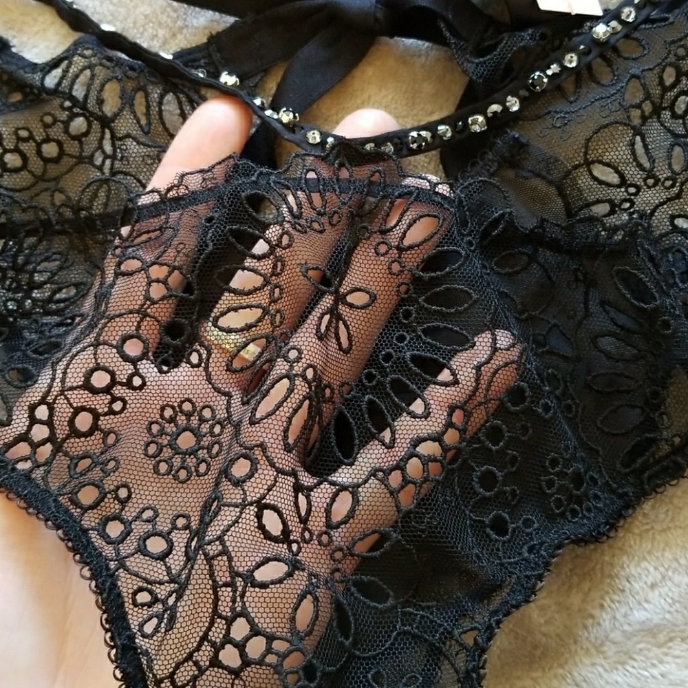 Victoria's Secret Designer Collection panty - Picture 5 of 7