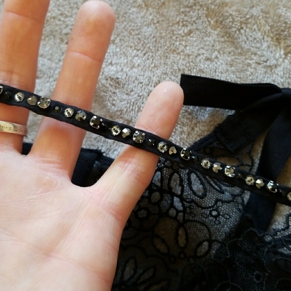 Victoria's Secret Designer Collection panty - Picture 3 of 7