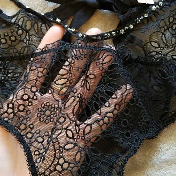 Victoria's Secret Designer Collection panty - Picture 5 of 7