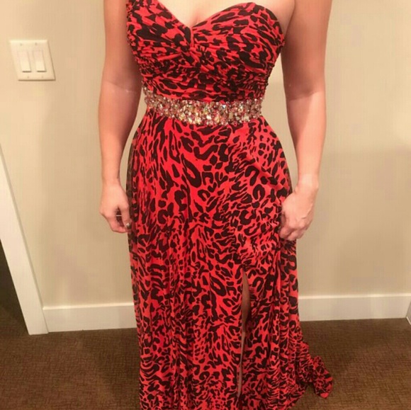 Black/pink cheetah print gown - Picture 1 of 3
