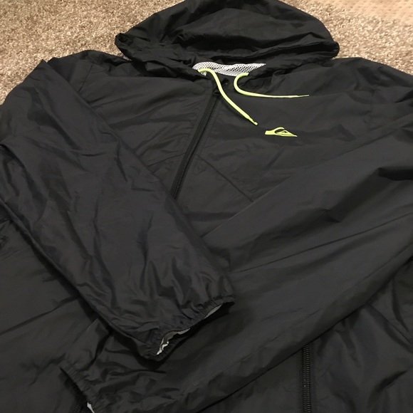 Quicksilver Rain Jacket (XL) - Picture 3 of 5