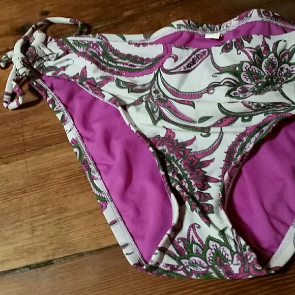 Mossimo Bikini  - Size Large - Never Worn ECU - Picture 4 of 6