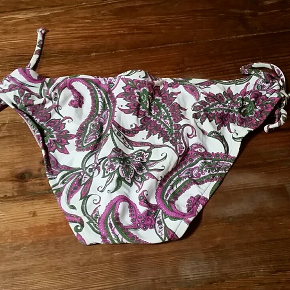 Mossimo Bikini  - Size Large - Never Worn ECU - Picture 6 of 6