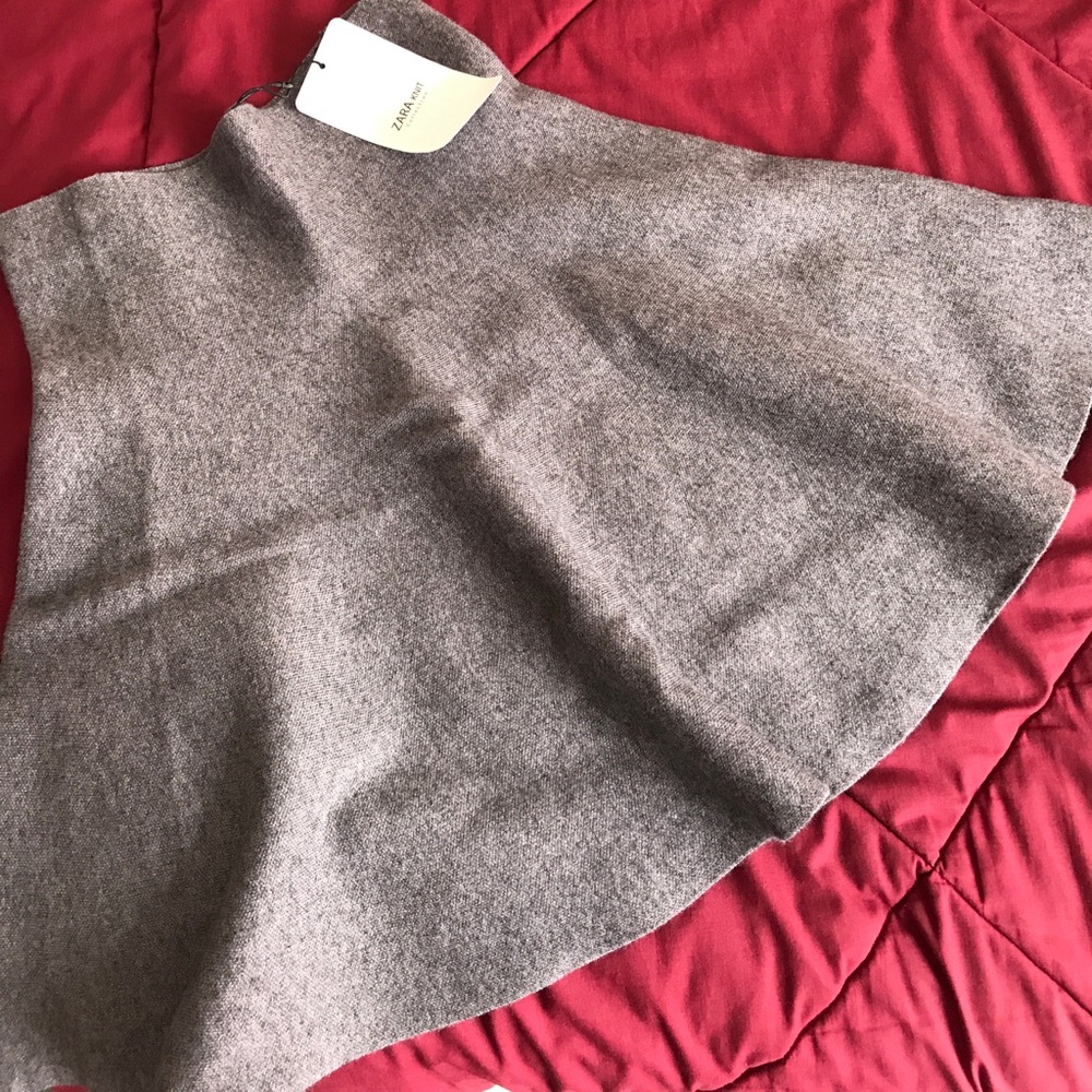 Zara Knit Circle/Skater mini skirt!