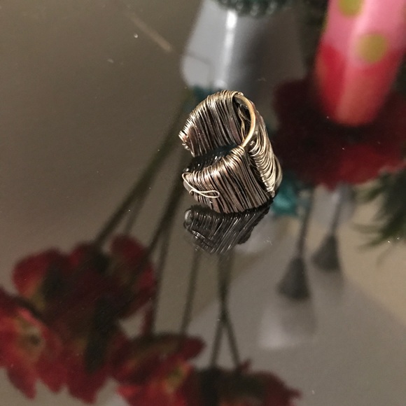 Wire ring - Picture 4 of 6
