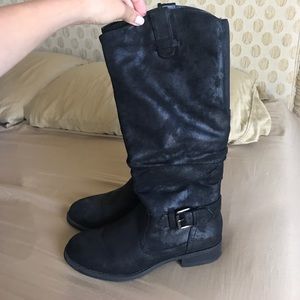 Mossimo Boots