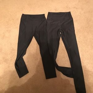 2 pairs of outdoor voices warm up leggings.