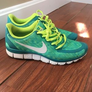 Nike Sneakers