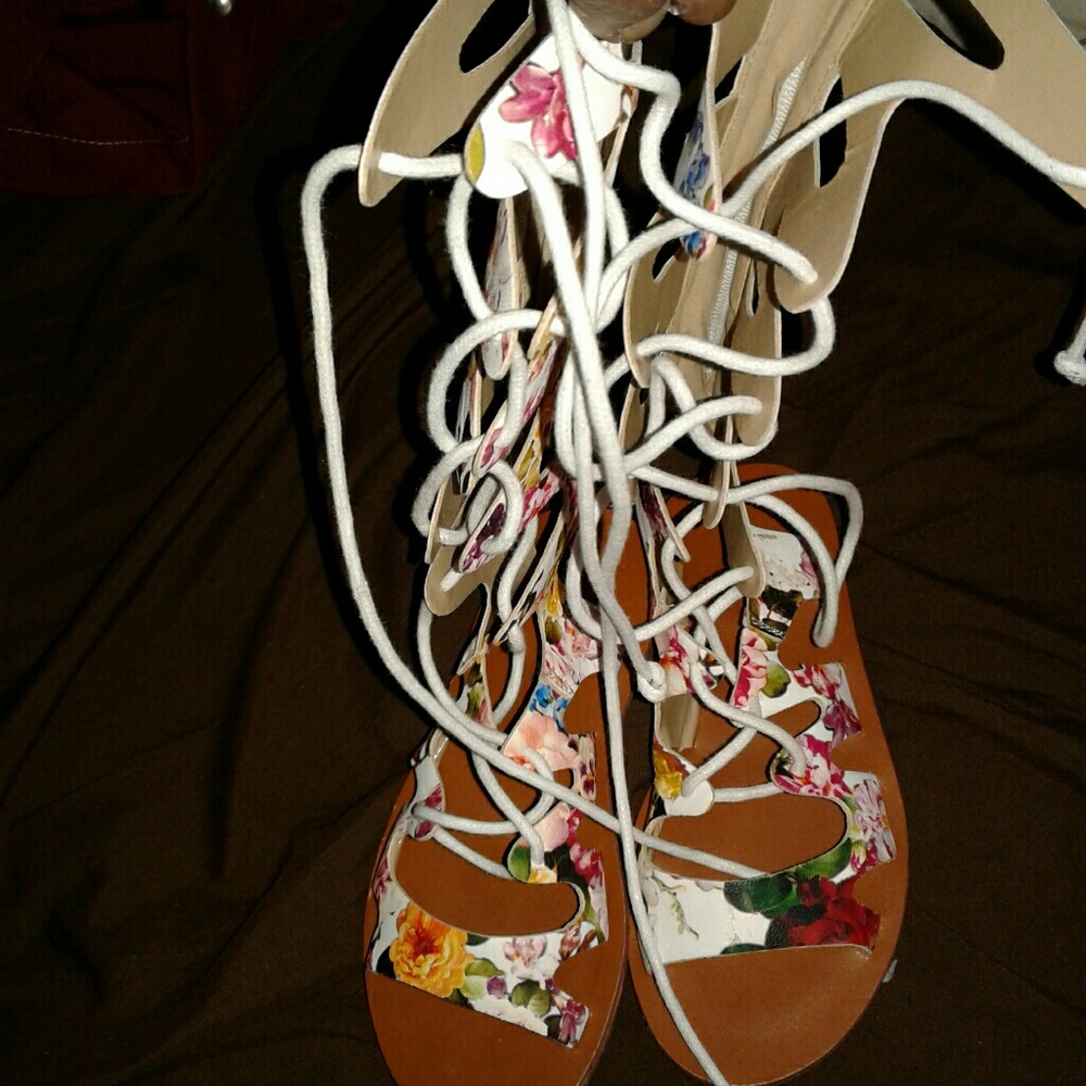 TODDLERS gladiator sandals
