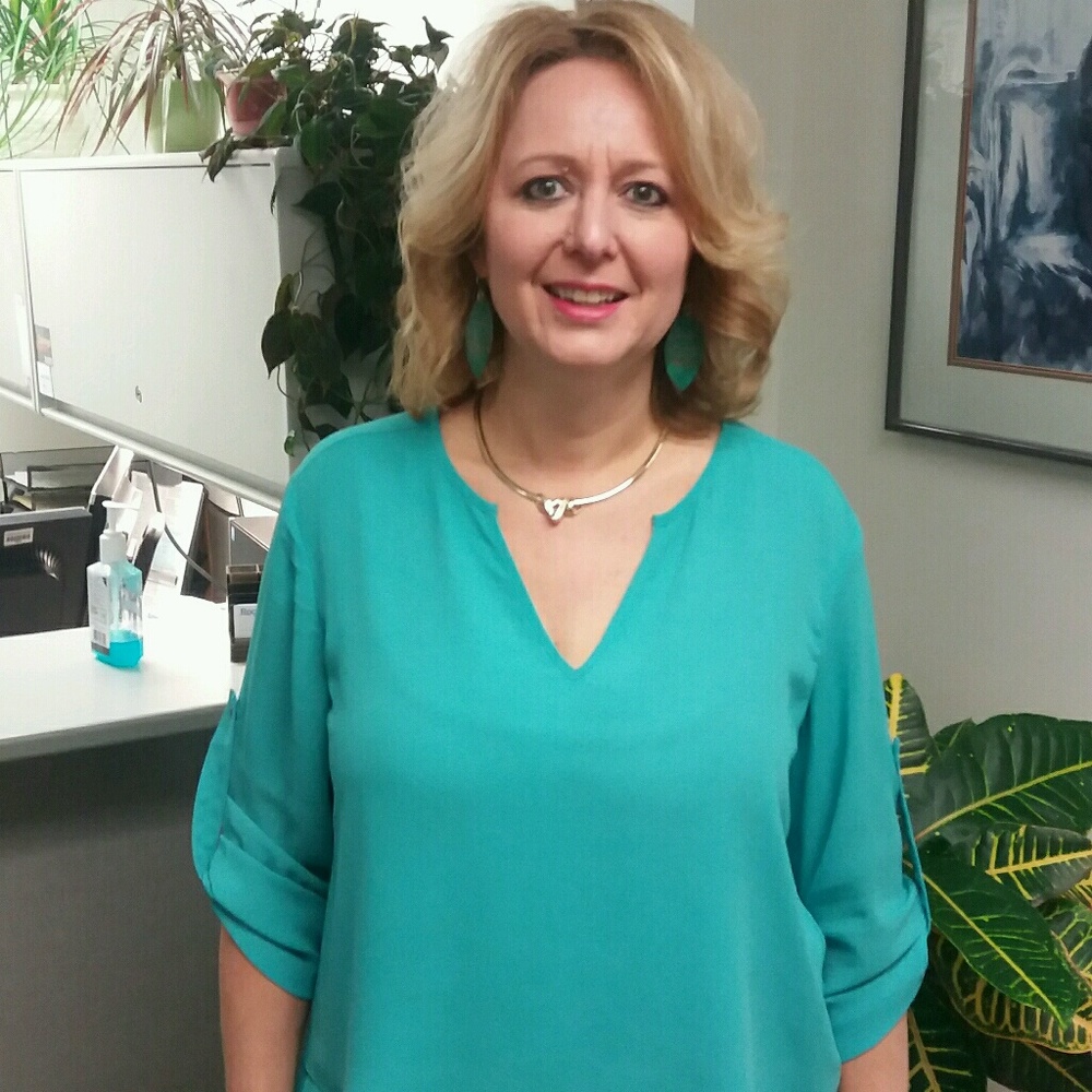 Meet your Posher, Melissa