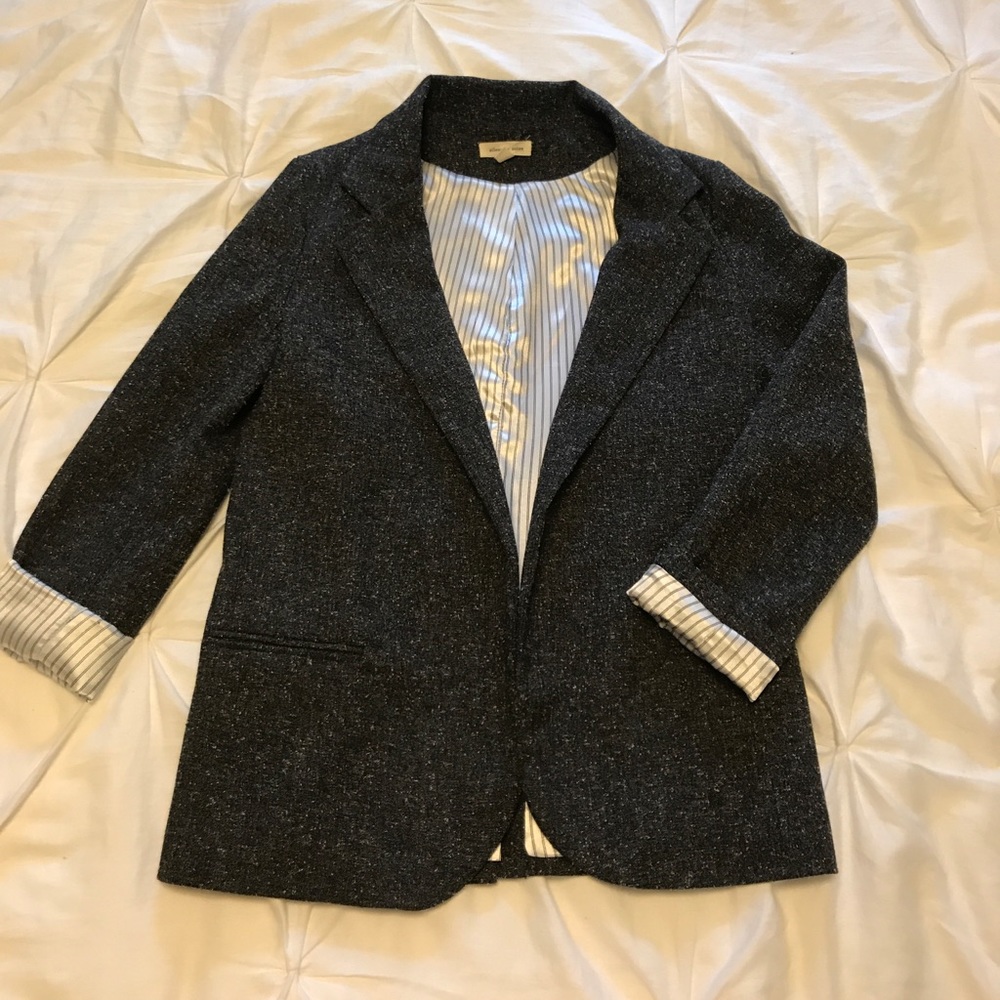 Grey Blazer - silence + noise