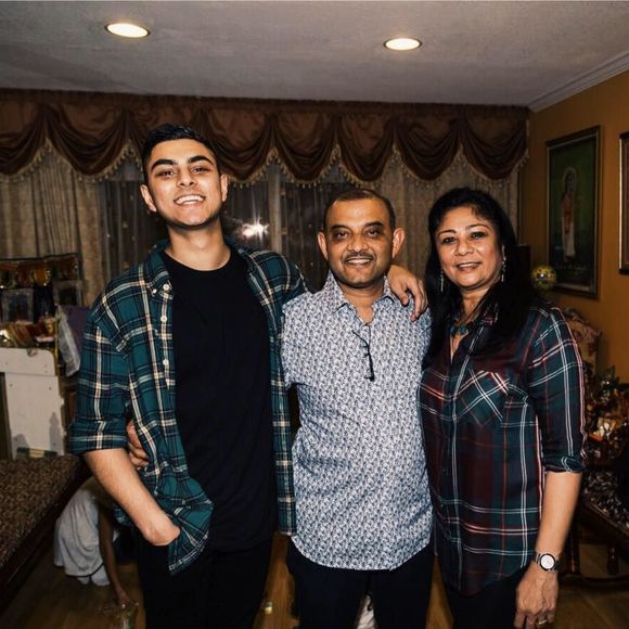 Meet your Posher, Anand - Picture 1 of 1