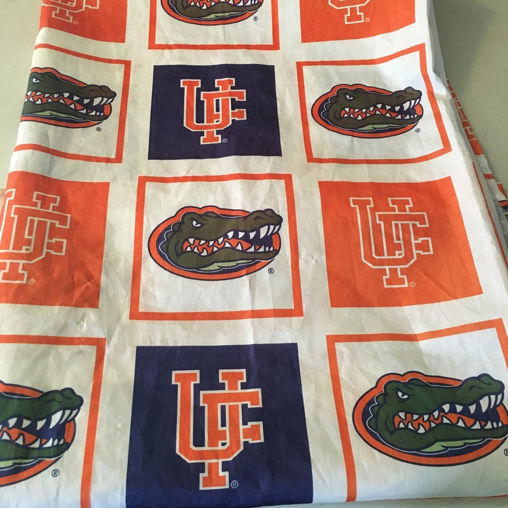 Gator shower curtain used